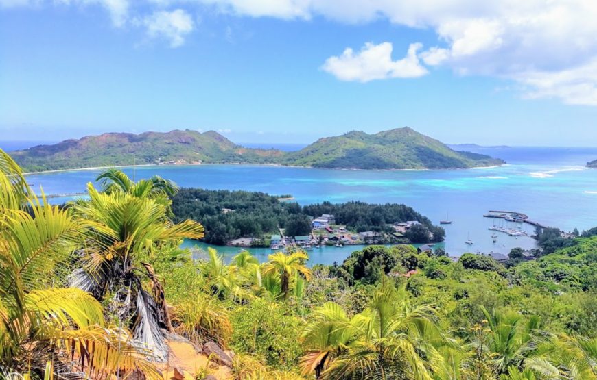 Anse Majore Trail